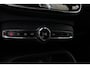 Volvo XC40 T2 Momentum Business | Apple carplay/Android auto | Adaptieve cruise control | Performance audio | Verwarmbare voorruit | Keyless