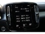 Volvo XC40 T2 Business Pro | Adaptieve cruise control | Keyless | Apple carplay & Android auto | 18 inch Lichtmetalen velgen | Binnen/buitenspiegel automatisch dimmend | Bots herkenning en activatie | Elektrisch bedienbare achterklep met sensorsturing | Keyless entry | navigatiesysteem full map + hard disk