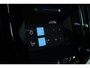 Volvo V60 T8 Plug-in hybrid AWD Plus Perform. Ed. Dark | Elektrisch glazen panorama-dag | Adaptive Cruise Control & Pilot Assist | Elektrisch verstelbare bestuurders- en passagiersstoel met geheugen | Verwarmbare voorstoelen | Verwarmbaar stuurwiel | Premium Audio by Bowers & Wilkins | Achterbank verwarmd | Google services | Apple Carplay & Android Auto | 360 graden camera | Parkeersensoren voor en achter | Keyless entry & start | Extra getint glas |