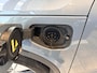 Volvo XC40 1.5 T5 Ultra Dark | Camera | Elektrische Achterklep | Stuurverwarming | Voor en Achter Stoelverwarming | All Season banden | Draadloos oplader | Elektrische Voorstoelen Met Geheugen | Bliss |