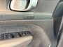 Volvo XC40 1.5 T5 Ultra Dark | Camera | Elektrische Achterklep | Stuurverwarming | Voor en Achter Stoelverwarming | All Season banden | Draadloos oplader | Elektrische Voorstoelen Met Geheugen | Bliss |