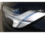 Volvo V90 T8 Plug-in hybrid AWD Ultra Dark | Trekhaak | Panoramadak | Head up display | 360 graden camera | Premium audio by Harman Kardon | Adaptieve cruise control | Verwarmbare voorstoelen stuurwiel en achterbank |