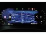 Volvo XC40 B4 Plus Dark | Trekhaak elektrisch uitklapbaar | Verwarmbare voorstoelen en stuurwiel | Premium audio by Harman Kardon | Adaptieve cruise control | Apple Carplay & Android Auto | Bots herkenning en activatie | Elektrisch verstelbare bestuurdersstoel met geheugen | Navigatiesysteem full map |