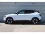 Volvo EX30 P3 Plus Europa 51 kWh | Elektrisch verstelbare voorstoelen | Stuurwiel & voorstoelen verwarmbaar | Adaptive Cruise Control & Pilot Assist | Rijstrookdetectie met correctie | Keyless entry & start | Warmtepomp | Google Services | Apple Carplay & Android Auto | Smartphone Entry | Vehicle-to-load | Parkeersensoren voor en achter | Achteruitrijcamera |