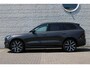 Volvo EX90 Twin Motor Ultra 7p. 106 kWh | Achterbank in delen neerklapbaar | Achterbank verwarmd | achteruitrijcamera | Apple Carplay & Android Auto | Airco separaat achter | Cruise control adaptief met Stop&Go en stuurhulp | Electronic climate controle | Elektrisch verstelbare stoel(en) met geheugen | Panoramadak var. transparantie | Rondomzicht camera | lichtmetalen velgen multi-spaaks 22" | Extra getint glas