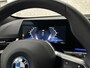 BMW iX1 30 313pk X-Drive M-Sport Performance | Adaptief Led | Sportstoelen | Keyless | Adaptieve Cruise en Struurwielverw. voorbereid | Antraciet Hemel | Carplay | Sfeerverlichting | 1200kg Trekgewicht | Camera | Bovag Garantie.