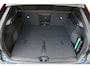 Volvo EC40 Single Motor Extended Range Plus Black Ed. 82 kWh | Elektrisch verstelbare voorstoelen | Bestuurdersstoel met geheugen | Voorstoelen & stuurwiel verwarmbaar | Rondomzichtcamera | Dodehoekdetectie met correctie | Pilot Assist & Adaptive Cruise Control | Google Services | Apple Carplay & Android Auto | Extra getint glas | Elektrisch bedienbare achterklep | Warmtepomp |