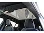 Volvo EC40 Single Motor Extended Range Plus Black Ed. 82 kWh | Elektrisch verstelbare voorstoelen | Bestuurdersstoel met geheugen | Voorstoelen & stuurwiel verwarmbaar | Rondomzichtcamera | Dodehoekdetectie met correctie | Pilot Assist & Adaptive Cruise Control | Google Services | Apple Carplay & Android Auto | Extra getint glas | Elektrisch bedienbare achterklep | Warmtepomp |