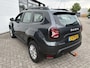 Dacia Duster 1.0 TCe 100 pk Bi-Fuel Expression | Trekhaak | 4 seizoensbanden | Camera achter | Stoelverwarming voor |