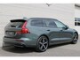 Volvo V60 T6 AWD Plug-in Hybrid Ultra Dark | Elektrisch glazen panorama-dak | Elektrisch verstelbare bestuurders- en bijrijdersstoel met geheugen | Dodehoek detectie met correctie | Pilot assist & adaptieve cruise control | Rondomzicht camera | Head-up display | Extra getint glas | Nappa lederen/ Open grid textiel bekleding | Google services | Apple Carplay & Android Auto | Voorstoelen & stuurwiel verwarmd | Keyless Entry & Drive | Premium Audio by Harman Kardon |