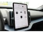 Volvo EX30 Single Motor Extended Range Plus Europa 69 kWh | Elektrisch verstelbare voorstoelen | Bestuurdersstoel met geheugen | Voorstoelen & stuurwiel verwarmbaar | Achteruitrijcamera | Dodehoekdetectie met correctie | Pilot Assist & Adaptive Cruise Control | Google Services | Apple Carplay & Android Auto | Extra getint glas | Elektrisch bedienbare achterklep | Warmtepomp | Vehicle-to-load |