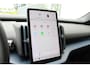 Volvo EX30 Single Motor Extended Range Plus Europa 69 kWh | Elektrisch verstelbare voorstoelen | Bestuurdersstoel met geheugen | Voorstoelen & stuurwiel verwarmbaar | Achteruitrijcamera | Dodehoekdetectie met correctie | Pilot Assist & Adaptive Cruise Control | Google Services | Apple Carplay & Android Auto | Extra getint glas | Elektrisch bedienbare achterklep | Warmtepomp | Vehicle-to-load |