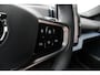 Volvo EX30 Single Motor Extended Range Plus Europa 69 kWh | Elektrisch verstelbare voorstoelen | Bestuurdersstoel met geheugen | Voorstoelen & stuurwiel verwarmbaar | Achteruitrijcamera | Dodehoekdetectie met correctie | Pilot Assist & Adaptive Cruise Control | Google Services | Apple Carplay & Android Auto | Extra getint glas | Elektrisch bedienbare achterklep | Warmtepomp | Vehicle-to-load |