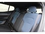 Volvo EX30 Single Motor Extended Range Plus Europa 69 kWh | Elektrisch verstelbare voorstoelen | Bestuurdersstoel met geheugen | Voorstoelen & stuurwiel verwarmbaar | Achteruitrijcamera | Dodehoekdetectie met correctie | Pilot Assist & Adaptive Cruise Control | Google Services | Apple Carplay & Android Auto | Extra getint glas | Elektrisch bedienbare achterklep | Warmtepomp | Vehicle-to-load |