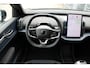 Volvo EX30 Single Motor Extended Range Plus Europa 69 kWh | Elektrisch verstelbare voorstoelen | Bestuurdersstoel met geheugen | Voorstoelen & stuurwiel verwarmbaar | Achteruitrijcamera | Dodehoekdetectie met correctie | Pilot Assist & Adaptive Cruise Control | Google Services | Apple Carplay & Android Auto | Extra getint glas | Elektrisch bedienbare achterklep | Warmtepomp | Vehicle-to-load |