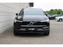 Volvo EX30 Single Motor Extended Range Plus Europa 69 kWh | Elektrisch verstelbare voorstoelen | Bestuurdersstoel met geheugen | Voorstoelen & stuurwiel verwarmbaar | Achteruitrijcamera | Dodehoekdetectie met correctie | Pilot Assist & Adaptive Cruise Control | Google Services | Apple Carplay & Android Auto | Extra getint glas | Elektrisch bedienbare achterklep | Warmtepomp | Vehicle-to-load |