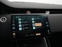 Land Rover Range Rover Evoque 1.5 P270e PHEV AWD Business Dynamic Edition | Elektr. Trekhaak | Pixel LED | Black Exterior Pack | Panoramisch schuifdak |