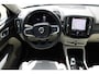 Volvo XC40 2.0 B4 Plus Dark | Achteropkomend verkeer waarschuwing | Apple Carplay & Android Auto | Electronic climate controle | Dodehoekdetectie met correctie | Elektronisch Stabiliteits Programma | Kruisend verkeer detectie | Navigatiesysteem full map | Rijstrooksensor met correctie | Voorstoelen verwarmd