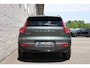 Volvo XC40 2.0 B4 Plus Dark | Achteropkomend verkeer waarschuwing | Apple Carplay & Android Auto | Electronic climate controle | Dodehoekdetectie met correctie | Elektronisch Stabiliteits Programma | Kruisend verkeer detectie | Navigatiesysteem full map | Rijstrooksensor met correctie | Voorstoelen verwarmd