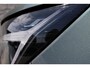 Volvo XC40 2.0 B4 Plus Dark | Achteropkomend verkeer waarschuwing | Apple Carplay & Android Auto | Electronic climate controle | Dodehoekdetectie met correctie | Elektronisch Stabiliteits Programma | Kruisend verkeer detectie | Navigatiesysteem full map | Rijstrooksensor met correctie | Voorstoelen verwarmd