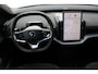 Volvo EX30 P5 Long Range Plus Black Edition Europa 69 kWh | Elektrisch verstelbare voorstoelen | Bestuurdersstoel met geheugen | Voorstoelen & stuurwiel verwarmbaar | Achteruitrijcamera | Dodehoekdetectie met correctie | Pilot Assist & Adaptive Cruise Control | Google Services | Apple Carplay & Android Auto | Extra getint glas | Elektrisch bedienbare achterklep | Warmtepomp | Vehicle-to-load |