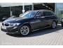 BMW 3-Serie Touring 320e xDrive/Led/Trekhaak/Navi/Tel/All seas/