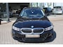 BMW 3-Serie Touring 320e xDrive/Led/Trekhaak/Navi/Tel/All seas/