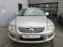 Volkswagen Touareg 4.2 V8 FSI|Memory|Schuif/Kantel Dak|Cruise Control|Stoelverwarming|Leder|PDC