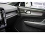 Volvo EX40 Single Motor Extended Range Ultra Black Edition | Europa | Harman Kardon audio | 20" | Schuif-/kanteldak | Getint Glas | Elektrische stoelverstelling | Nubuck bekleding | Adaptive Cruise Control | Dodehoekdetectie |