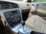 Volvo S60 2.4 D5 Edition II Ecc Cruisecontrol Navigatie Leer/Stof Trekhaak