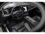 Volvo XC90 2.0 T8 Recharge AWD Ultimate Dark | Nappa Leder met ventilatie Charcoal | Dealeronderhouden | Headup Display | Premium Audio by Harman Kardon | Apple Carplay | Google Maps | Pilot Assist | Adaptieve Cruise Control | Pre-conditioning met timer | 4-Zone Electronic Climate Control | Google Assistant | Stoelmassage | Stoelventilatie | Keyless | Intellisafe Assist | Getinte ramen achter | Verwarmbaar stuurwiel | Intellisafe Surround | Elektrisch verstelbare voorstoelen met geheugen | Blis | 22 Inch | All Seasonbanden | 6,4KW Boordlader | Driftwood houtinleg | One Pedal Drive | Visual Park Assist |  Verwarmbare voorstoelen | Verwarmbare stoelen 2e zitrij | Volvo Guard Alarm | Full Led | Panoramadak | Draadloze telefoonoplader | Verlichtingspack 2