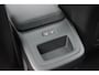 Volvo XC60 2.0 T6 Plug-in hybrid AWD Ultra Dark | Allseason banden | Trekhaak | Headup display | Panoramadak\schuifdak | Stoel en stuurwarming | Elektrisch verstelbare stoelen met geheugen |