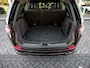 Land Rover Discovery Sport P300e R-Dynamic SE | Adaptieve Cruise Control | Cold Climate Pack | Volledig digitaal instrumenten paneel
