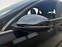 Kia Ceed 1.0T Design Edition | Stoel en stuurverwarming | Dodehoek detectie | Navigatie | Camera | Apple carplay / Android Auto | JBL sound system |