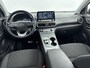 Hyundai Kona Electric EV COMFORT 64 kWh | PDC | 3 FASEN | WARMTEPOMP | CAMERA | CLIMA | CRUISE ADAPT. | NAVI | PRIVACY GLASS | DAKRAILING | APPLE CAR PLAY & ADROID AUTO |