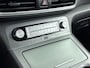 Hyundai Kona Electric EV COMFORT 64 kWh | SoH 97%! | PDC | 3 FASEN | WARMTEPOMP | CAMERA | CLIMA | CRUISE ADAPT. | NAVI | PRIVACY GLASS | DAKRAILING | APPLE CAR PLAY & ADROID AUTO | WLTP 481 KMS |
