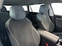 Volkswagen Passat Variant 1.5 eHybrid 204pk Business | Elektrische achterklep | ErgoActive stoel | Stoel- en stuurverwarming
