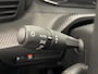 Peugeot 208 1.2 PureTech Style Navigatie Apple Carplay Android Auto Parkeersensoren achter Head-up display Cruise Control Full Led Climate Control Lichtmetalen velgen