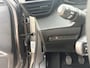 Peugeot 2008 1.2 PureTech Style | Navi | Camera | Trekhaak | 40.932 km Dealeronderhouden