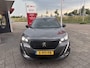 Peugeot 2008 1.2 PureTech Style | Navi | Camera | Trekhaak | 40.932 km Dealeronderhouden