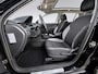 Skoda Rapid Spaceback 1.2 TSI Greentech JOY | Nieuwe Distributie | Recent onderhoud gehad | Panorama dak | NL Auto | Stoelverwarming | PDC | Bluetooth | Cruise Control | Navigatie |