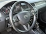 Skoda Rapid Spaceback 1.2 TSI Greentech JOY / Nieuwe Beurt bij Aflevering / Panorama-Pack / Stoelverwarming / PDC / Bluetooth / Alcantara / Cruise Control / Navigatie /