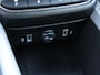 Jeep Avenger Avenger 54 kWh 156pk | Apple Carplay / Android Auto | Climate Control