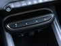Jeep Avenger Avenger 54 kWh 156pk | Apple Carplay / Android Auto | Climate Control