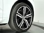 Volvo XC60 Recharge T8 AWD R-Design | Panoramadak | 360° camera | Harman Kardon | Head-up display | Stoel- en Stuurverwarming | Stoelventilatie |