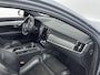 Volvo V90 2.0 B5 R-Design 251PK | Elektrische Trekhaak | Schuif-/Kanteldak | Harman Kardon Audio | 20'' Inch Velgen | Adaptieve Cruise Control | Apple CarPlay & Android Auto