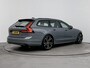 Volvo V90 2.0 B5 R-Design 251PK | Elektrische Trekhaak | Schuif-/Kanteldak | Harman Kardon Audio | 20'' Inch Velgen | Adaptieve Cruise Control | Apple CarPlay & Android Auto