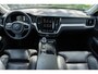 Volvo V60 2.0 T8 Twin Engine AWD Inscription|Massage|Verkoeling+verwarmde stoelen|Trekhaak|