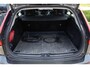 Volvo V60 2.0 T8 Twin Engine AWD Inscription|Massage|Verkoeling+verwarmde stoelen|Trekhaak|