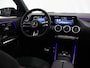 Mercedes-Benz GLA 180 Business Solution AMG | Panoramaschuifdak | Premium Plus | Trekhaak | Nightpakket | Achteruitrijcamera | Stoelverwarming voor |